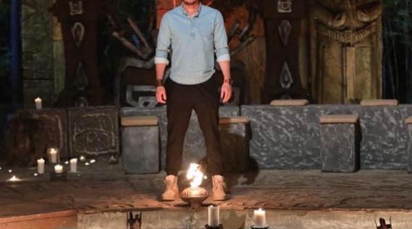 covid 19 l a ocolit dar l a lovit alt virus cruceru stateam pe terasa imi beam cafeaua si aproape nici n am simtit cand s a intamplat