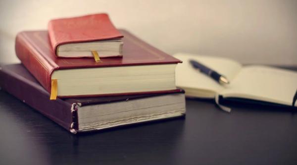 educatia pozitiva sau cum sa crestem copii fericiti  ce spun psihologii