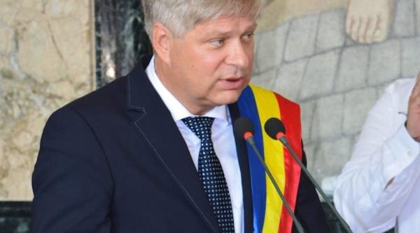 tudorache  deschiderea scolii  folosita ca arma politica  asta vor spune daca vor fi probleme