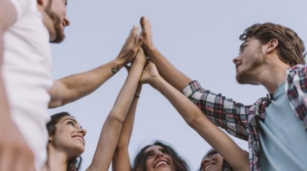 burse universitare pentru cei care aleg sa nu faca nimic