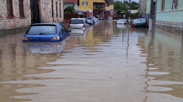 inundatii in urma ploilor abundente din ultimele ore