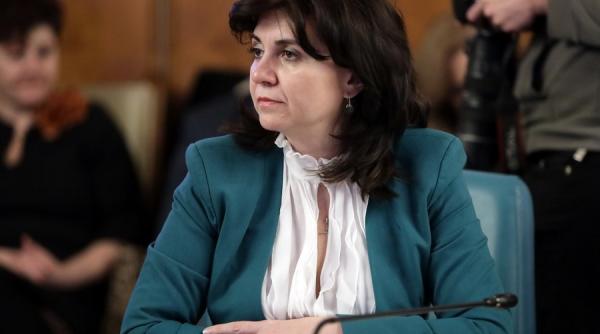 educatia simulata anisie ii rapunde lui rafila ar trebui sa ne spuna