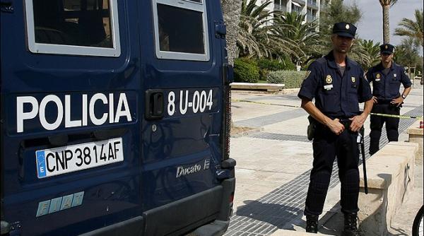 spania un cersetor roman erou local in spania dupa ce a gasit o borseta cu bani pe jos si a dus o imediat la politie