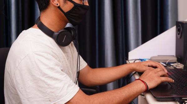 avertisment oms inainte sa inceapa scoala o tornada cu coada lunga