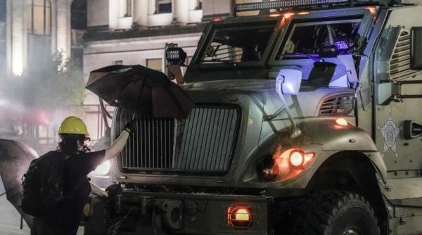 cine e politistul care l a impuscat in spate pe jacob blake zile intregi de protest in sua