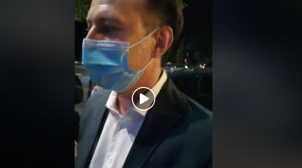 citu luat la intrebari de protestatari in miez de noapte raspunsul lui te lasa mut video