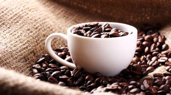 ce se intampla daca mananci trei boabe de cafea zilnic efect incredibil n o sa ti vina sa crezi