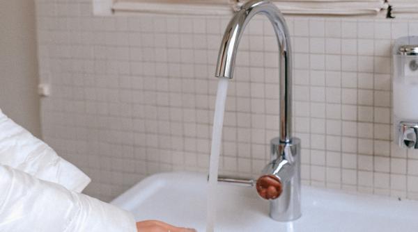 atentie coronavirusul poate ajunge in toaleta ta prin tevile de canalizare concluziile ingrijoratoare ale unui studiu facut in china