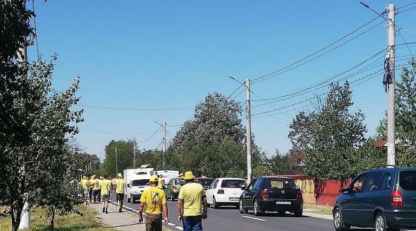 campania pentru alegerile locale in sate video cu pnl cum au blocat un sat oamenii in galben