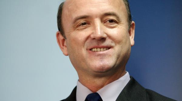 subprefectul de salaj a demisionat dupa ce a urcat bauta la volan si a provocat un accident