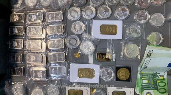 monede si lingouri  descoperite in bagajele unui barbat aflat la control in aeroportul cluj
