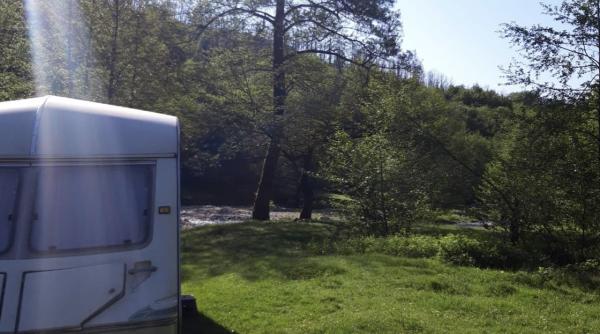 drama unor muncitori romani din austria ce li se intampla desi au test covid negativ