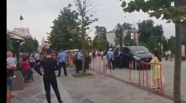 video scandal la mitropolia din iasi au jurat pe biblie ca ingroapa securea razboiului