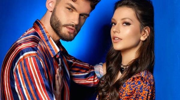 cleopatra stratan si iubitul ei imaginea care a creat isterie sarcina usoara foto