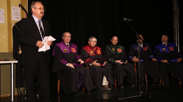 veste excelenta pentru unatc i l caragiale este pentru a doua oara