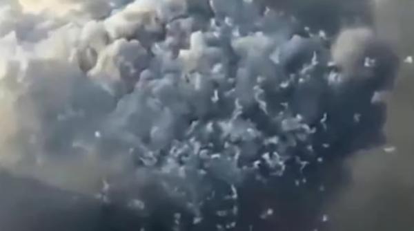 incendiu violent in portul din beirut afectat de teribilele explozii video