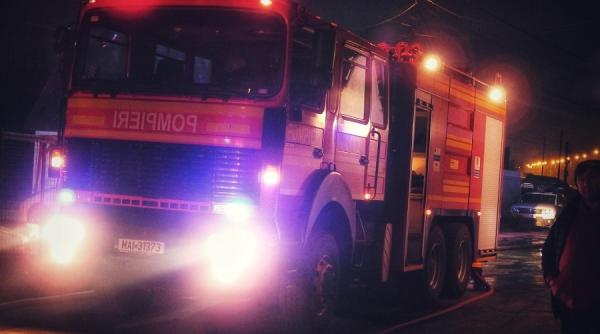 incendiu in olt o casa a luat foc din cauza unor scurgeri de gaz doua femei au ajuns la spital