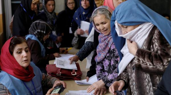 rasturnare de situatie in afganistan au loc discutii importante