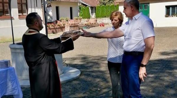 parastas in satul regal in memoria mamei principelui radu