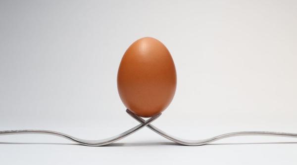 elimina coaja de ou fara efort doua solutii salvatoare