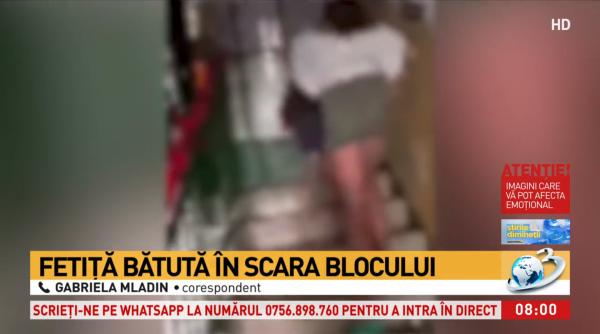 noi imagini zguduitoare fetita de opt ani batuta intr o scara de bloc