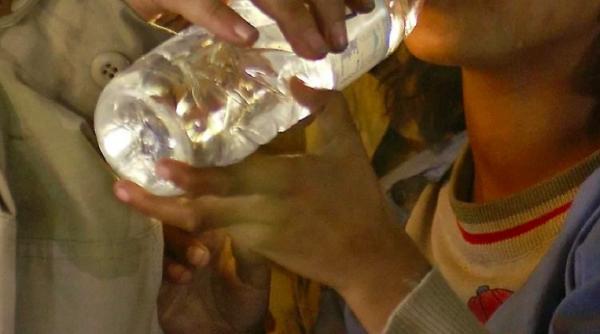 refugiati arestati dupa arderea taberei din lesbos