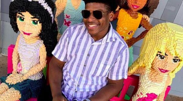 un actor netflix risca 30 de ani de inchisoare pentru pornografie infantila