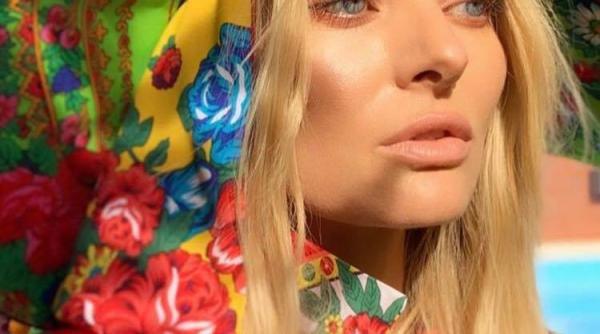 delia devastata dupa videoclipul cu fetita umilita de un primar a izbucnit in plans am patit chestii asemanatoare doar ca pe noi ne lasau in chiloti