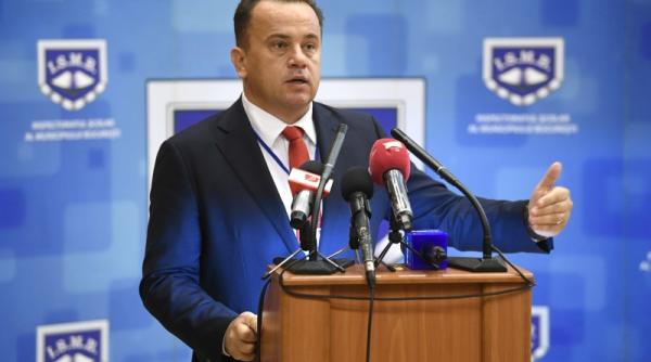 liviu pop  300 000 de elevi navetisti  afectati de incompetenta guvernului pnl  solutia psd