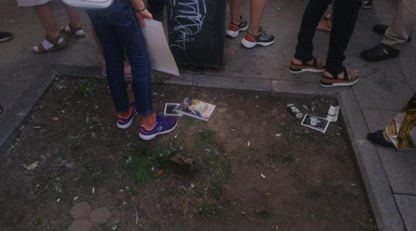 copii la protestul anti botnita pusi sa spuna care e treaba cu iohannis foto