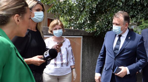 m am uitat cu stupefactie a reactionat cercel dupa ce a facut ministrul tataru