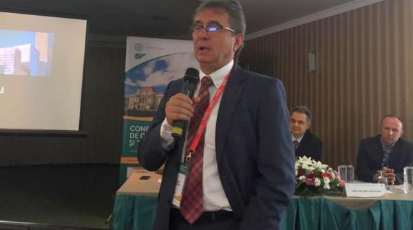 terapie intensiva in pandemia covid 19 prof dr dorel sandesc la academia de sanatate