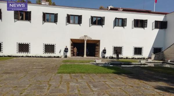 expozitia regala palatul elisabeta cand va avea loc