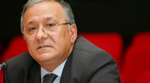 adrian cosmescu va fi noul director al directiei supraveghere din bnr din 1 octombrie