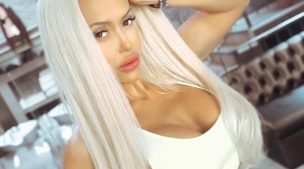 anda adam ipostaza incendiara cu cezar ouatu in dus moment interzis in direct in fata camerelor