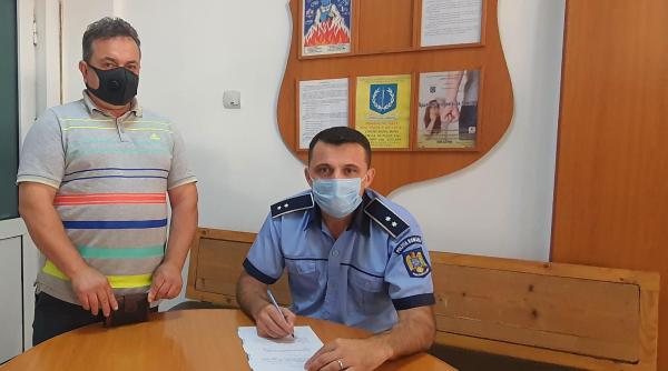 portofel gasit intr un cos de cumparaturi  proprietarul nici nu stia ca l a pierdut