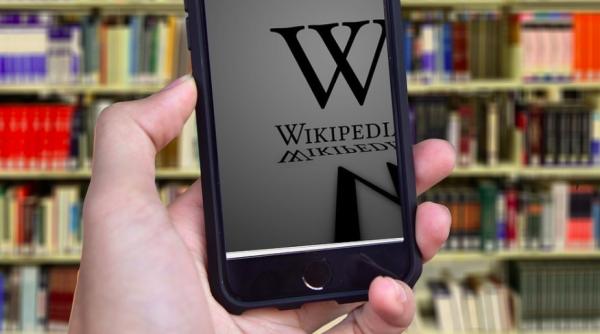wikipedia schimbare dupa 10 ani la ce sa se astepte utilizatorii