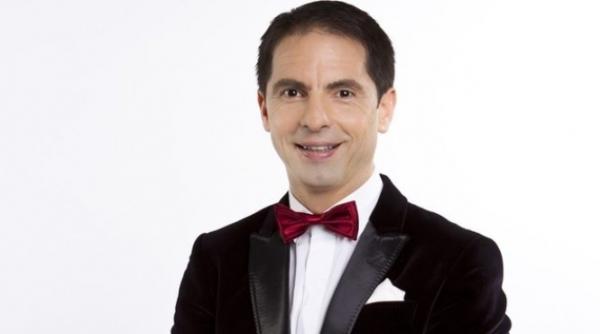 dan negru desfiinteaza vedetele din romania care ma mare vedeta sta la etajul 7 intr o garsoniera astia sunt rupti in fund