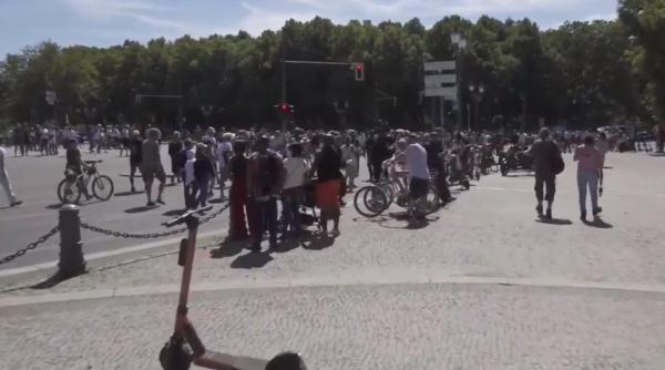 proteste violente la madrid dupa impunerea carantinei in mai multe zone