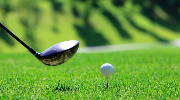 arabia saudita gazduieste primul turneu profesionist pentru femei ce sta in spatele deciziei