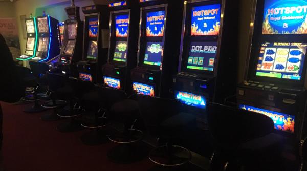 barbat trimis in judecata pentru furtul a 16 000 de lei dintr o sala de jocuri