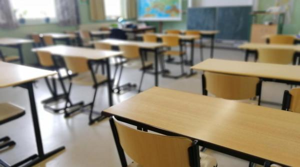 dramatic peste 160 de scoli distruse un sfert dintre copii nu se vor intoarce la scoala