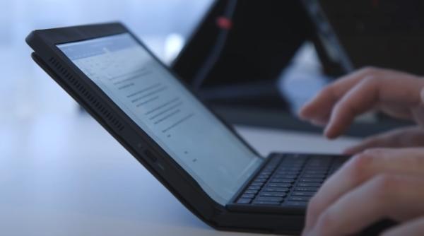 lenovo lanseaza tableta care se indoaie si se face laptop poate fi deja comandata