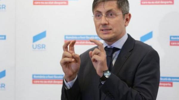 dan barna prezenta ilegala la bes1 chirieac daca era ciolacu azi era arestat prea pe fata sunt alte interese aici