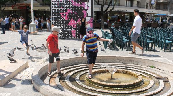 liber pentru elevii din bucuresti cand vor sta acasa
