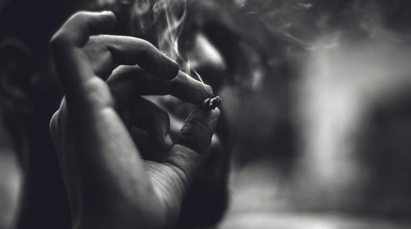 fumatul in balcon interzis unde se intampla