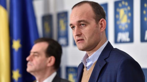 dan vilceanu elena cristian scandal in direct mergeti la nunti si inchideti si scolile va auziti cate prostii spuneti pe secunda de ce veniti nepregatit