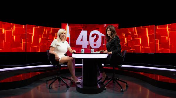 si a construit elena udrea cariera pe tocuri si fuste scurte udrea recunosc