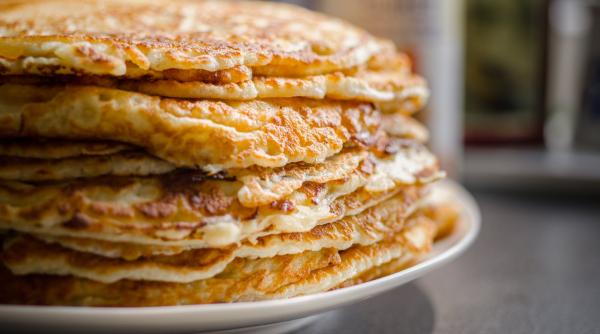 clatite cu varza aperitivul gustos si ieftin ramai cu bani in buzunar si cu stomacul plin