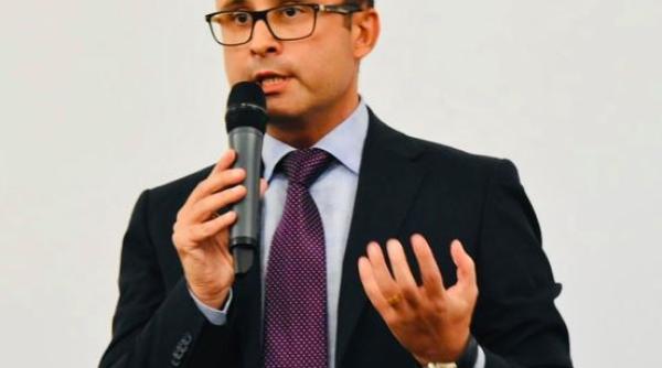 cristian busoi reducerea cu 60prc a emisiilor de carbon pana in 2030 exagerat optimista